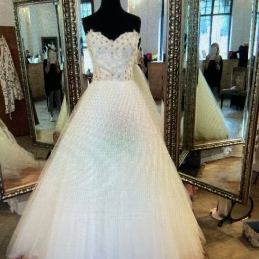 Tara Keely White Strapless Wedding Dress